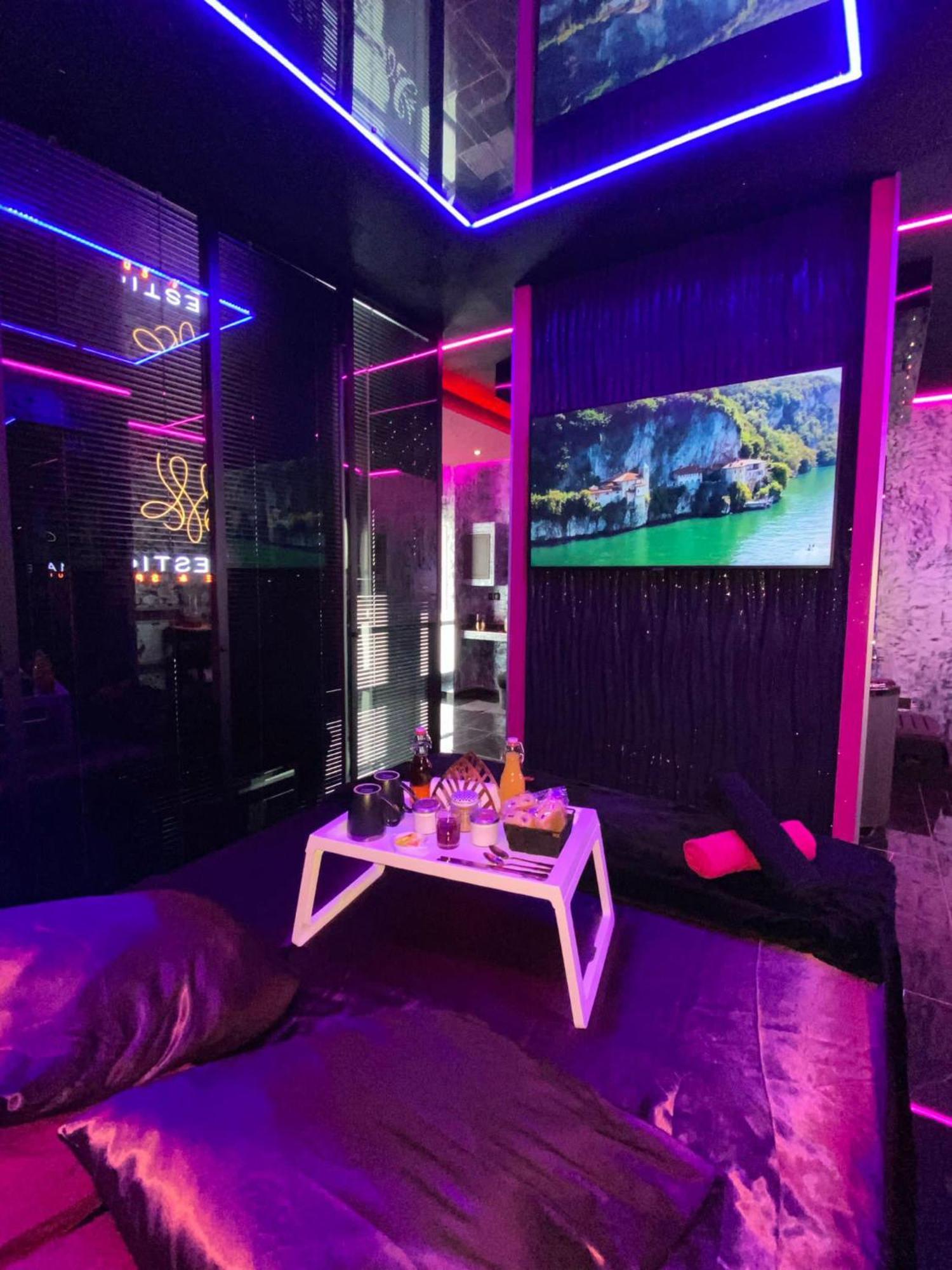 Majestic Spa Montpellier Bagian luar foto